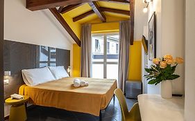 Rrrapido Hotel
